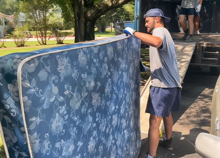 Mattress Removal in the Gulf Coast, Alabama
